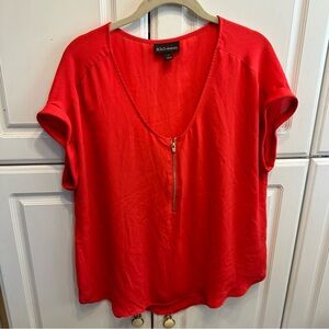 BOLD elements Bright Red V-Neck Zip Front Short Sleeve Blouse